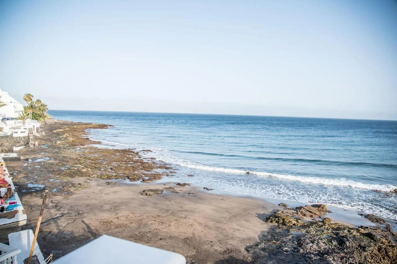 Villa Seaview Coastal Home On Front Line With Amazing Sea Views And Large Terrace Puerto del Carmen