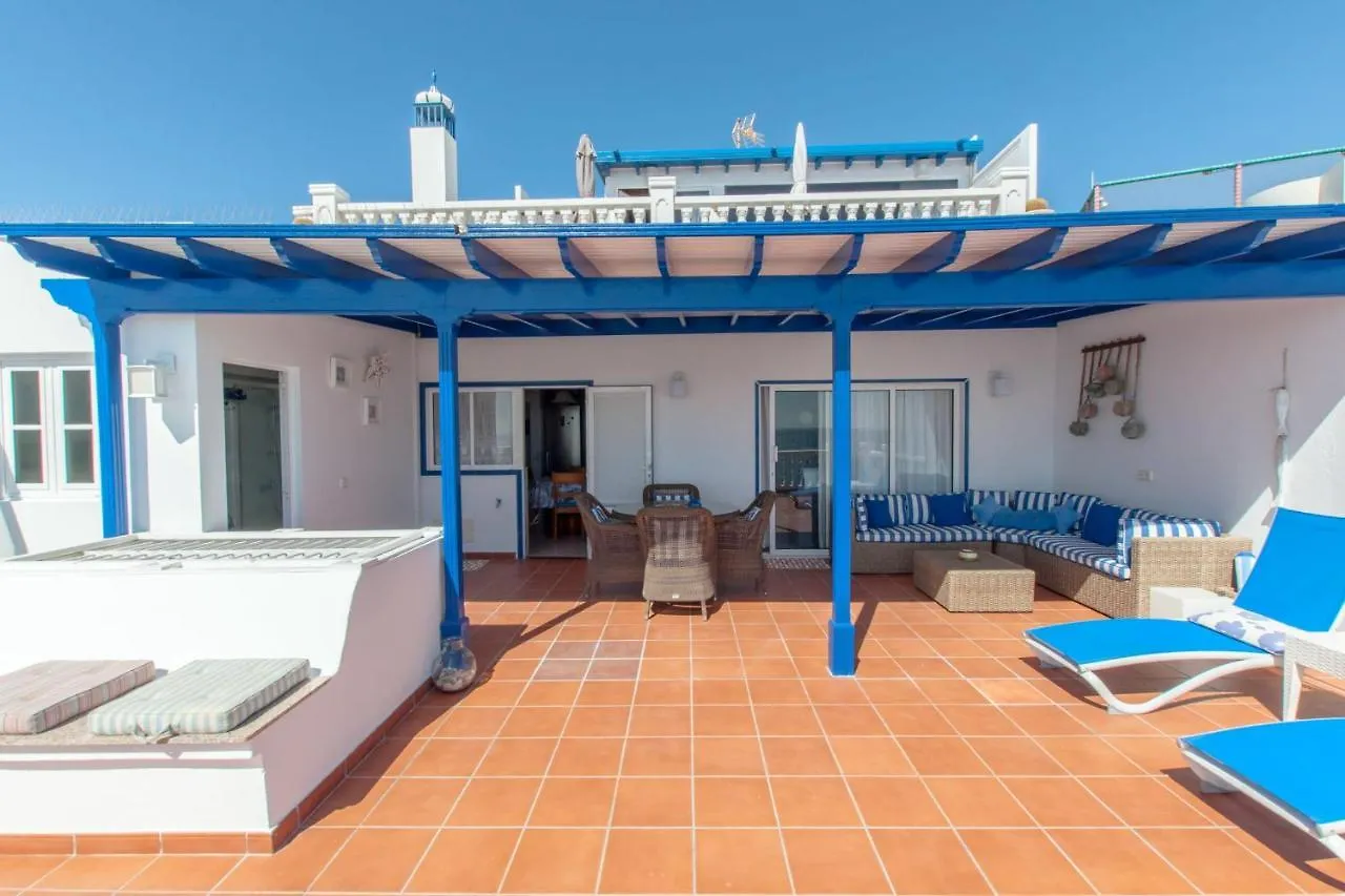 Villa Seaview Coastal Home On Front Line With Amazing Sea Views And Large Terrace Puerto del Carmen