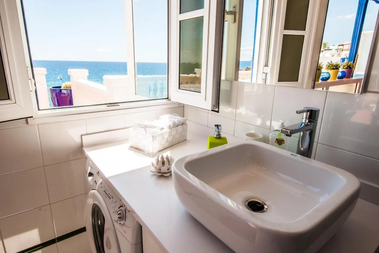Villa Seaview Coastal Home On Front Line With Amazing Sea Views And Large Terrace Puerto del Carmen